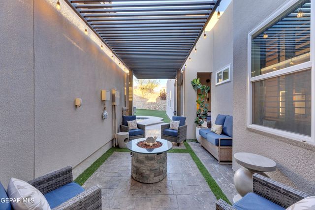 7377 WOODEN NICKEL Drive, El Paso, TX 79911