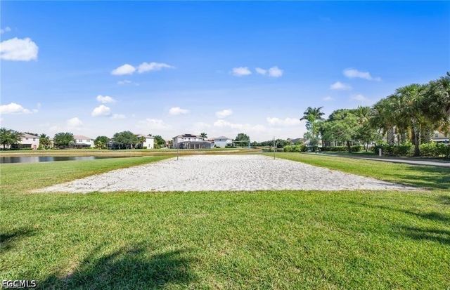 1485 Weeping Willow CT, Cape Coral, FL 33909
