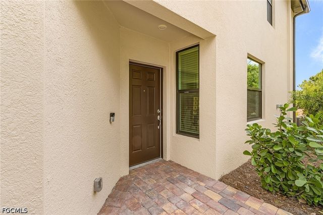 1485 Weeping Willow CT, Cape Coral, FL 33909