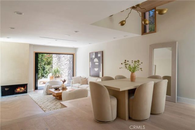 3977 Oeste Avenue, Studio City, CA 91604