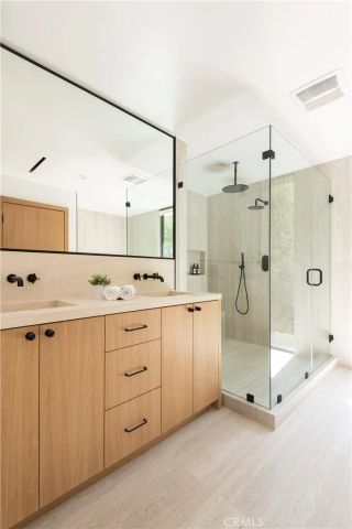 3977 Oeste Avenue, Studio City, CA 91604