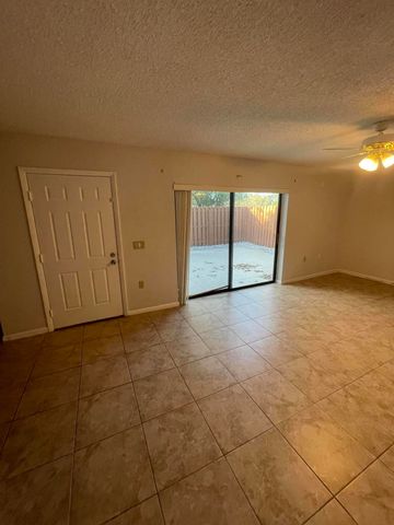 5602 SE Windsong Lane, Stuart, FL 34997