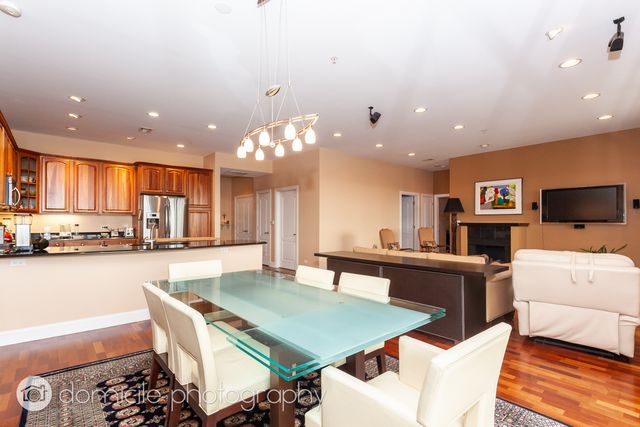 4953 Oakton Street 704, Skokie, IL 60077
