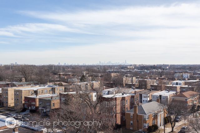 4953 Oakton Street 704, Skokie, IL 60077