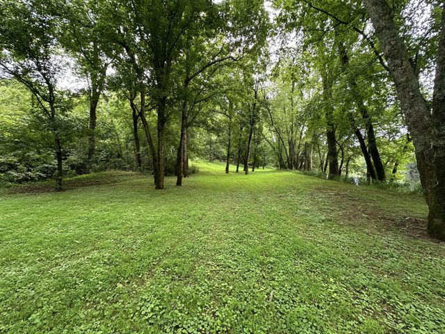 268 Ben Gentry Ln, Elmwood, TN 38560