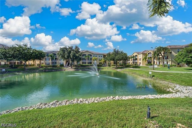 4122 Residence DR 121, Fort Myers, FL 33901