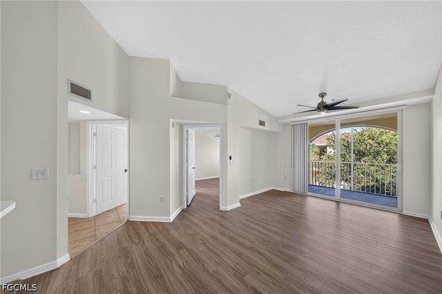 4122 Residence DR 121, Fort Myers, FL 33901