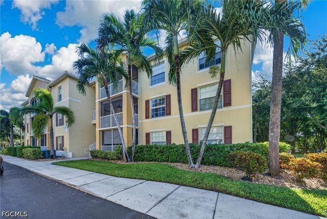 4122 Residence DR 121, Fort Myers, FL 33901