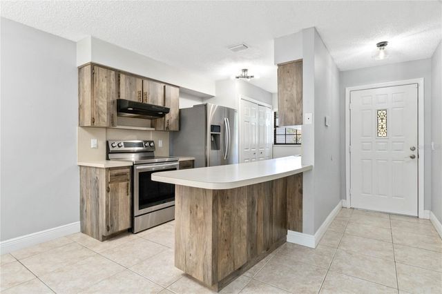 3528 BAY CT, St Cloud, FL 34769