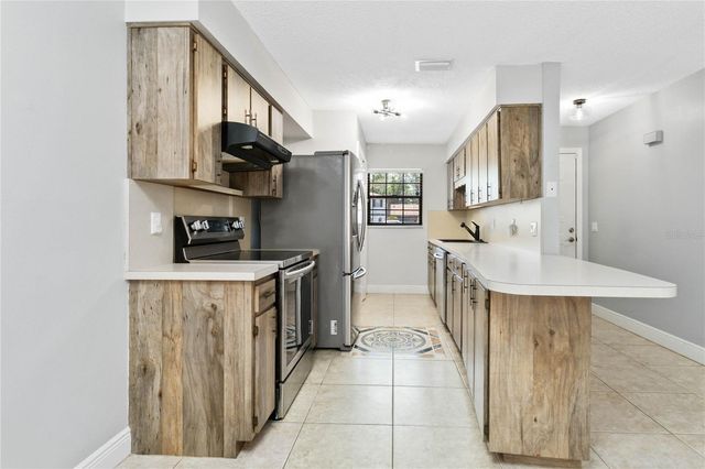 3528 BAY CT, St Cloud, FL 34769