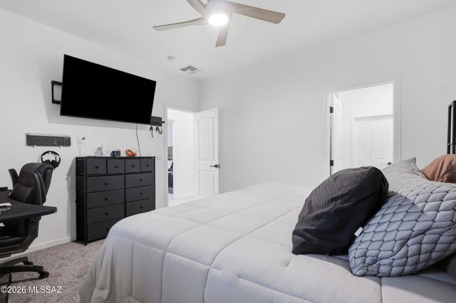14055 S Berwick Road, Arizona City, AZ 85123