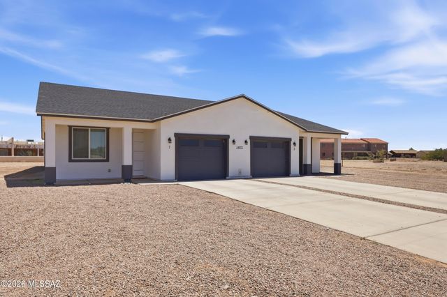 14055 S Berwick Road, Arizona City, AZ 85123