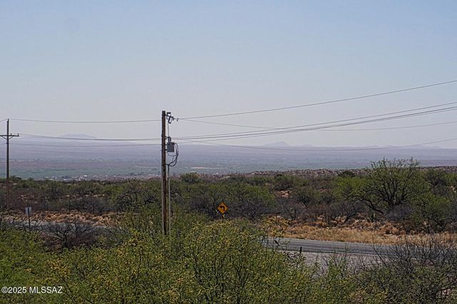 852 W Jennella Drive, Benson, AZ 85602
