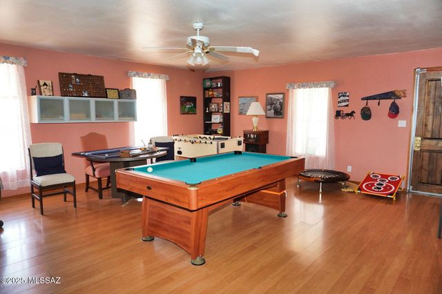 852 W Jennella Drive, Benson, AZ 85602