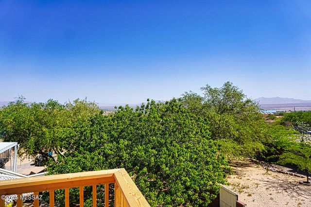 852 W Jennella Drive, Benson, AZ 85602