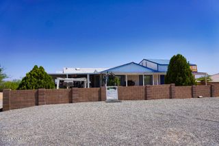 852 W Jennella Drive, Benson, AZ 85602