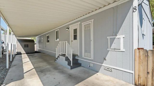 13490 Highway 8 Business 8, Lakeside, CA 92040