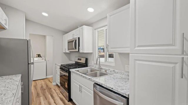 13490 Highway 8 Business 8, Lakeside, CA 92040