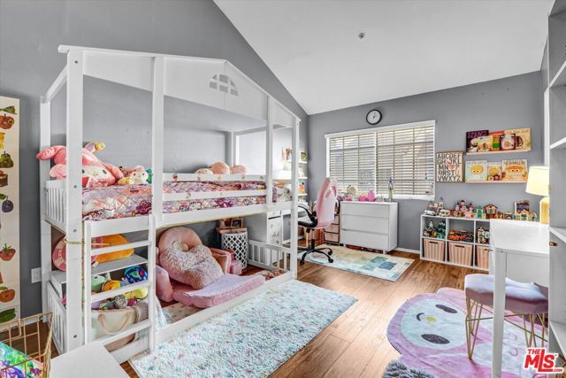 14363 Nordhoff Street B, Los Angeles, CA 91402