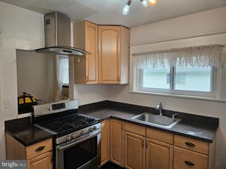 117 FITZWATERTOWN RD, Willow Grove, PA 19090