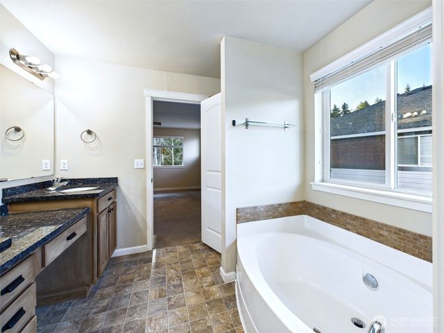 7714 237th St Court E, Graham, WA 98338