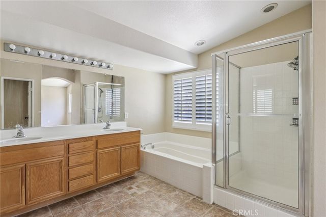 23360 Mountain Song Loop, Murrieta, CA 92562