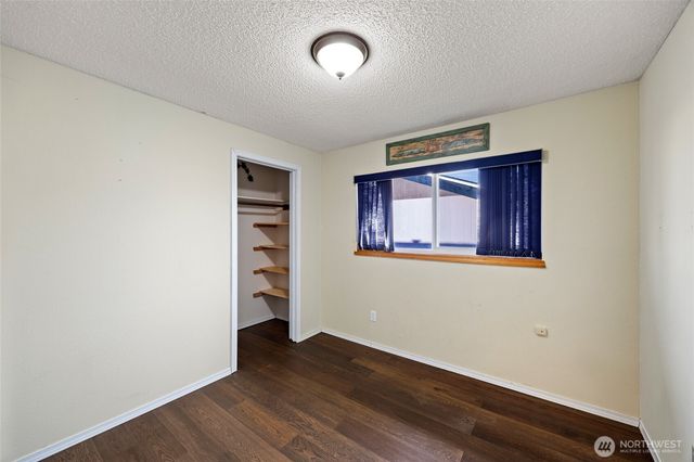 122 S 8th, Mccleary, WA 98557