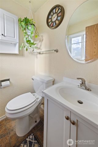 122 S 8th, Mccleary, WA 98557