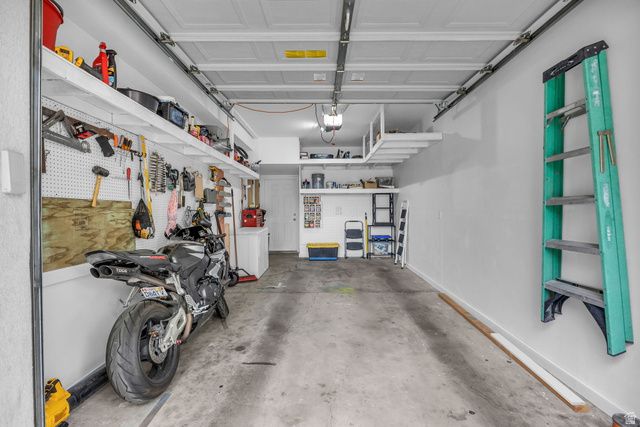 3902 W LORIENT AVE, West Jordan, UT 84084