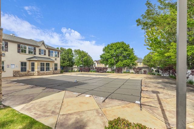 3902 W LORIENT AVE, West Jordan, UT 84084