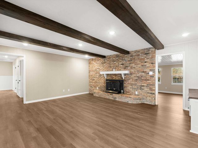 1805 Buckner, Longview, TX 75604