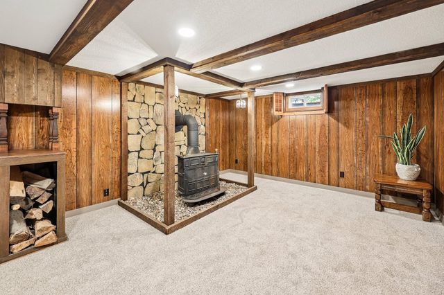 1625 Flag Avenue N, Golden Valley, MN 55427