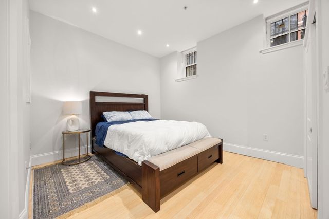 28 Isabella St 28, Boston, MA 02116