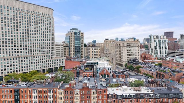 28 Isabella St 28, Boston, MA 02116