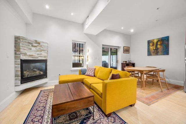 28 Isabella St 28, Boston, MA 02116