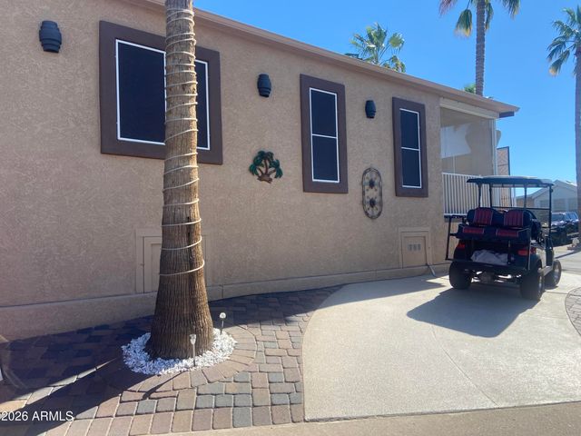 1306 W Chesapeake Drive, Apache Junction, AZ 85119