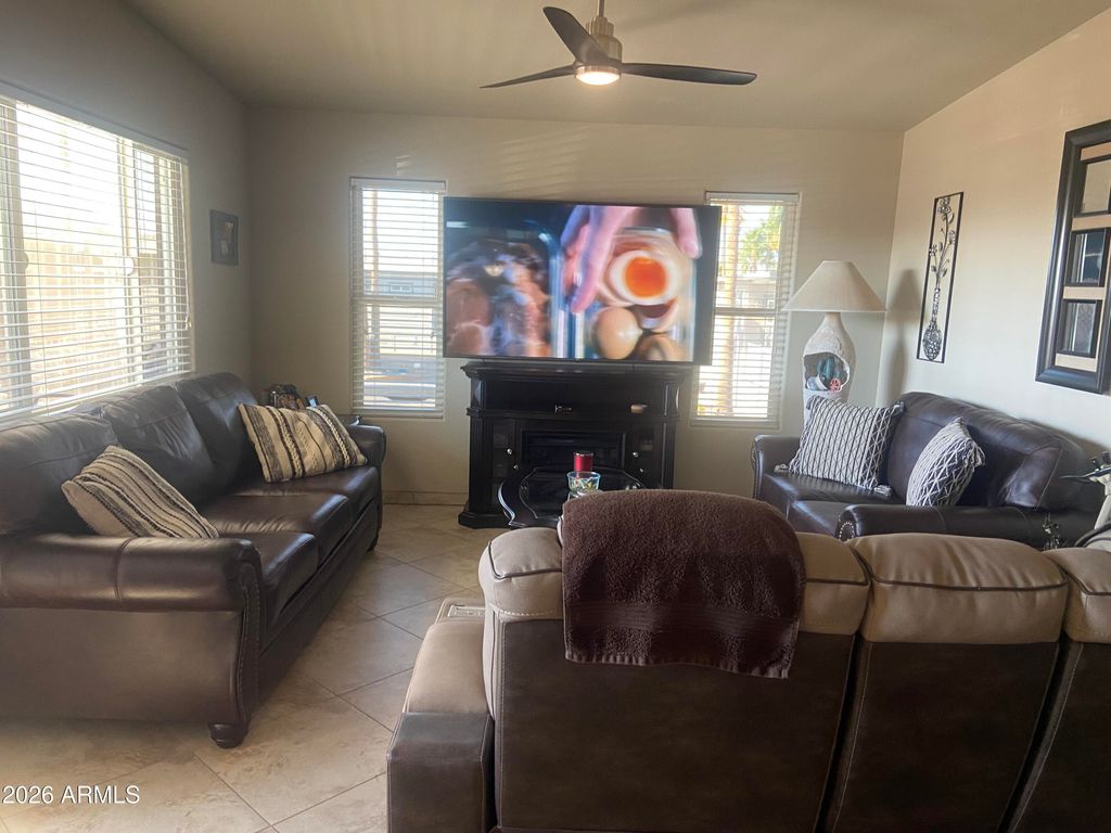 1306 W Chesapeake Drive, Apache Junction, AZ 85119 — photo 2