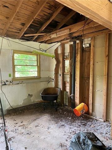 2545 Saint Patrick Street SE, Atlanta, GA 30317