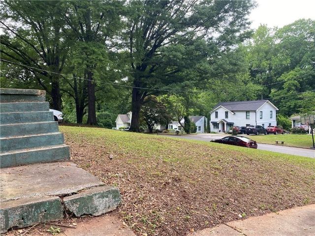 2545 Saint Patrick Street SE, Atlanta, GA 30317