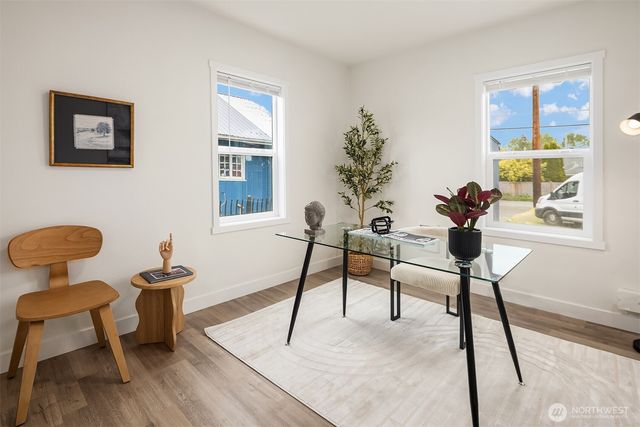 1325 Broadway, Everett, WA 98201