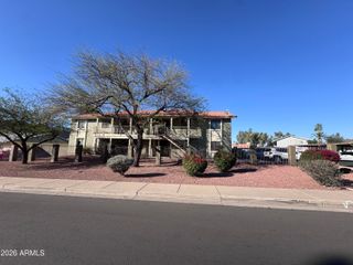1336 E MOUNTAIN VIEW Road 201, Phoenix, AZ 85020