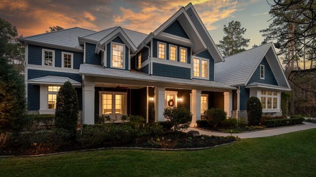 10 Riata Drive, Magnolia, TX 77354