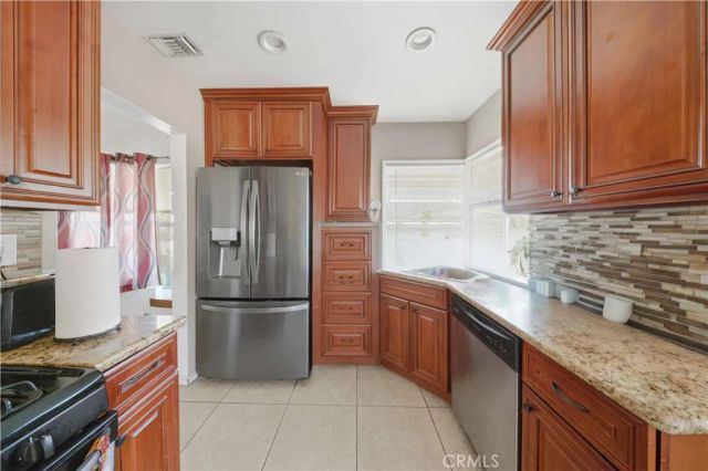 225 W 27th, San Bernardino, CA 92405