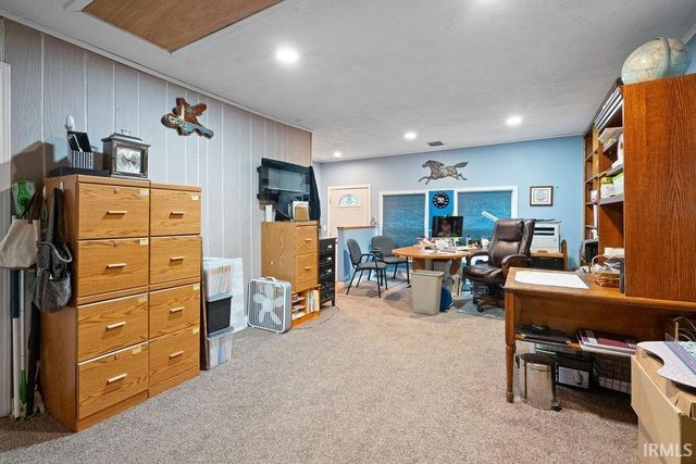 2505 ELAINE Court, Kokomo, IN 46902