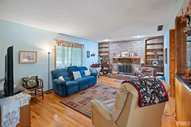 2505 ELAINE Court, Kokomo, IN 46902