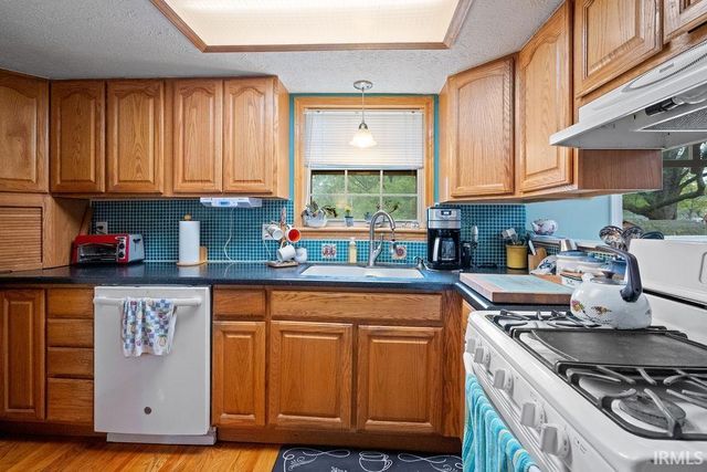 2505 ELAINE Court, Kokomo, IN 46902