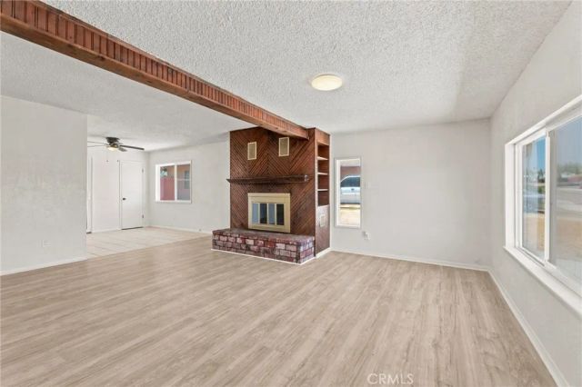 1148 E Virginia Way, Barstow, CA 92311