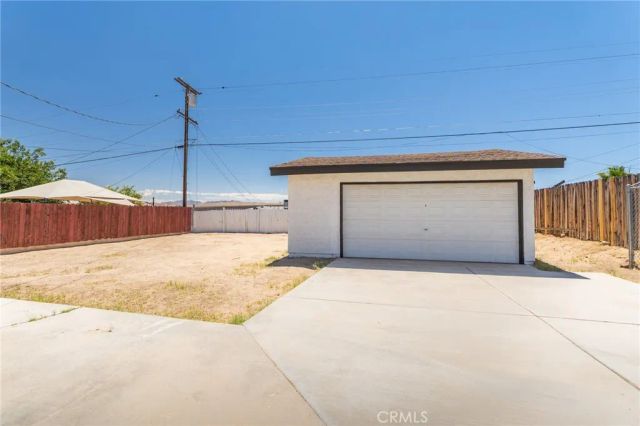 1148 E Virginia Way, Barstow, CA 92311