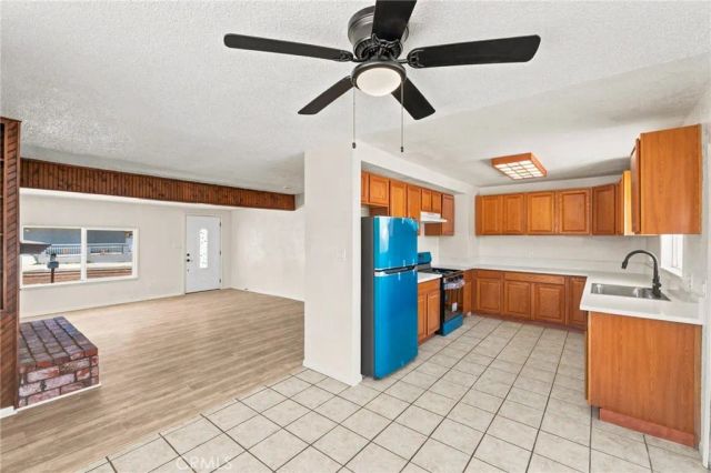 1148 E Virginia Way, Barstow, CA 92311
