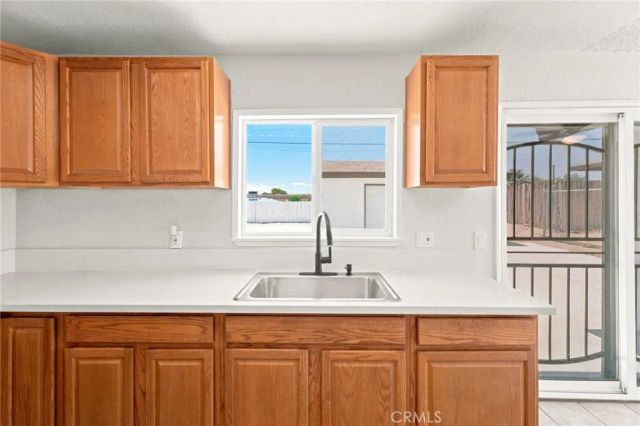 1148 E Virginia Way, Barstow, CA 92311